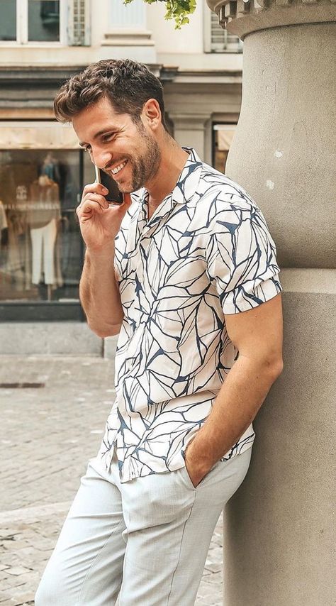 Mango Men, Boys Shirts Style, Printed Shirt Outfit, Boys Poses, Trendy Mens Hairstyles, Linen Outfits, Boys Kurta Design, Outfits For Summer, Printed Shirts Men