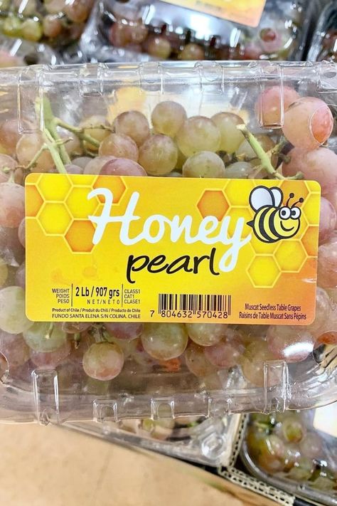 New Honey Pearl Grapes at Trader Joe's Champagne Grapes, Kids Dinner, Grape Recipes, Popsugar Food, New Fruit, Your Horoscope, Based On Your Zodiac Sign, In Season Produce, Muscat