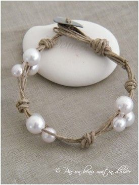 Very Pretty! Twine Diy, Hemp Jewelry, Hemp Bracelets, Diy Schmuck, Bijoux Diy, Jewelry Projects, Jewelry Tutorials, Pearl Bracelet, Diy Bracelets