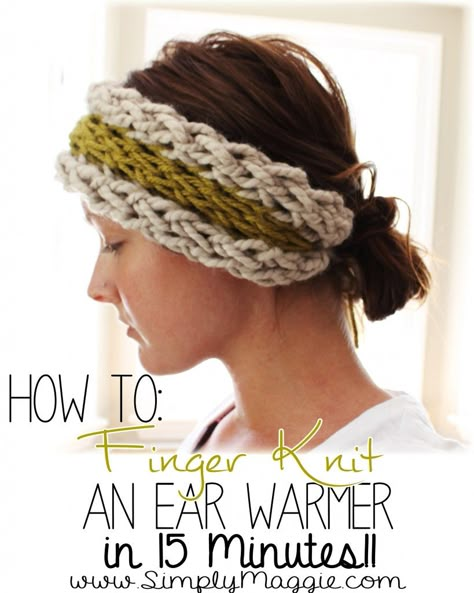 DIY 15 Minute Finger Knit Ear Warmer | simplymaggie.com How To Finger Knit, Finger Knitting Projects, Finger Knit, Bandeau Au Crochet, Arm Knit, Finger Crochet, Finger Knitting, Knitted Wit, Arm Knitting