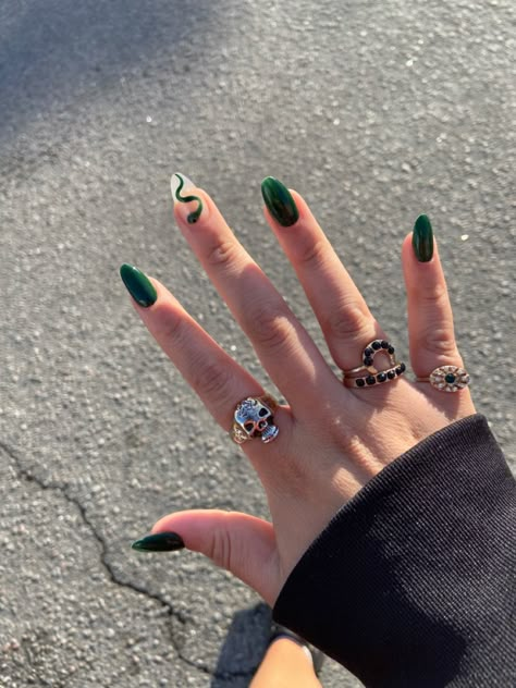 Harry Potter Nails, Green Acrylic Nails, Nagel Tips, Edgy Nails, Minimal Nails, Simple Acrylic Nails, Dream Nails, Fire Nails, Funky Nails