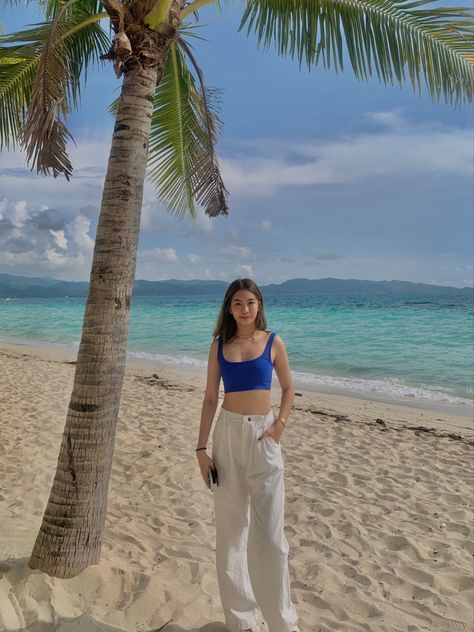 Boracay Outfit Ideas, Bali Beach Club Outfit, Summer Outfits Philippines, Ootd Bali Beach, Beach Wear Ideas For Women, Andaman And Nicobar Islands Outfits, Beach Ootd Ideas, Boracay Fits, Goa Lookbook