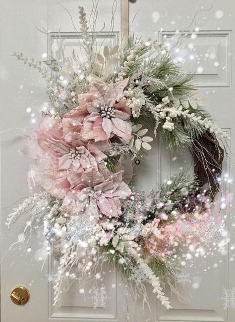 Rose Gold Christmas Decorations, Pink Christmas Wreath, Dekoratívne Vence, Christmas Wreaths Diy Easy, Rose Gold Christmas, Diy Christmas Wreaths, Pink Christmas Decorations, Gold Christmas Decorations, Decor Shabby Chic