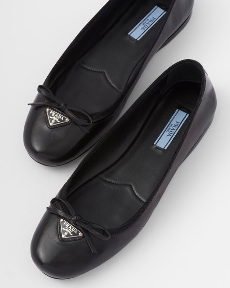 Prada Collection, Ballerina Slippers, Black Ballet Flats, Triangle Logo, Leather Bows, Leather Ballet Flats, Prada Shoes, Ballerina Flats, Leather Pumps