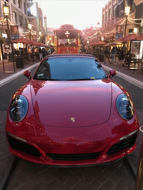 Red Porche Car, Red Porsche Aesthetic, Porche 911gt3, Porche Car, Red Porsche, Cars Modified, Accessories Organization, Red Cars, Wallpaper Car