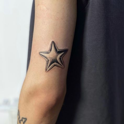 Tattoo, star tattoo, mini tattoo, chrome tattoo, tattoo ideas Chrome Balloon Tattoo, Star Balloon Tattoo, Foil Balloon Tattoo, Chrome Star Tattoo, Tattoos Man, Metallic Tattoo, Balloon Tattoo, Metal Tattoo, Silver Balloon