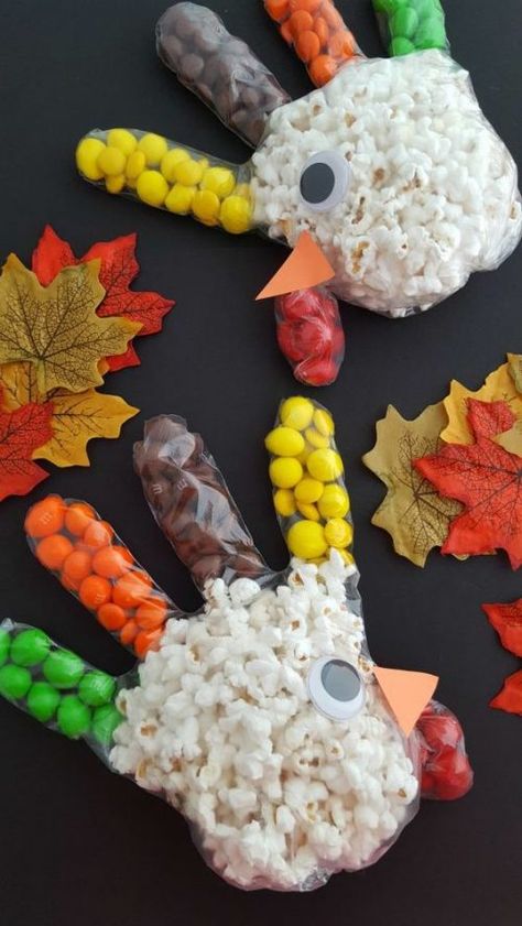 Popcorn Treat Bags, Turkey Disguise Project, Turkey Treats, Popcorn Treat, Thanksgiving Snacks, Thanksgiving School, Turkey Disguise, Popcorn Treats, Thanksgiving Activities For Kids