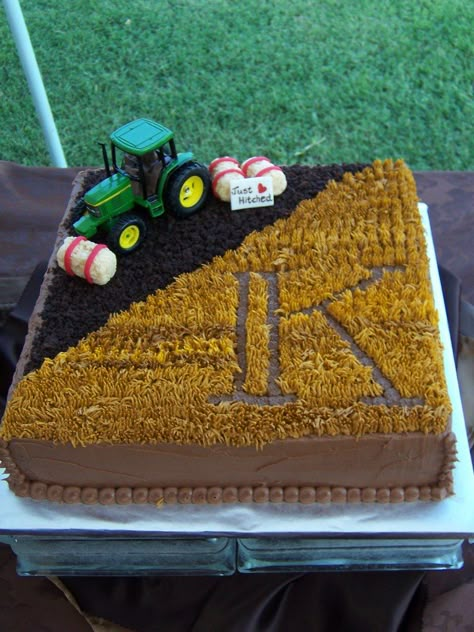 Bailey's Farm/IKoinonia Groom's Cake - Again Perfectly Created by: Julie Purdy Farm Birthday Cakes, Tractor Cake, Truck Cakes, Farm Cake, Tractor Birthday, Barnyard Birthday, Farm Birthday Party, Beautiful Birthday Cakes, Farm Party