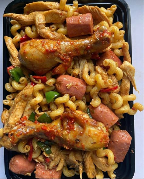 Nigeria Food, African Recipes Nigerian Food, Food To Try, African Cooking, Healthy Food Menu, Haitian Food Recipes, Healthy Food Inspiration, Favorite Recipes Dinner, Cooking Recipes Healthy