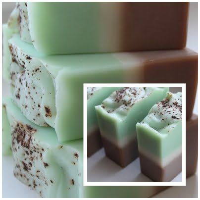 Choco-Mint Soap- This is the perfect look for choco-mint (but don't use fake colours or fragrance oils) Mint Soap, Soap Making Recipes, Pretty Soap, Chocolate Soap, Homemade Soap Recipes, Soap Maker, Homemade Bath Products, Soap Packaging, Handmade Bath Products