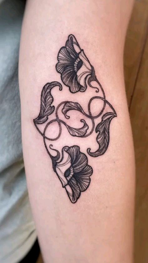 Folk Art Tattoo Black, Folk Traditional Tattoo, Anthropology Tattoo, Folk Flower Tattoo, Eclectic Tattoos, Granny Tattoo, Traditional Folk Tattoo, Folk Art Tattoo, Hungarian Tattoo