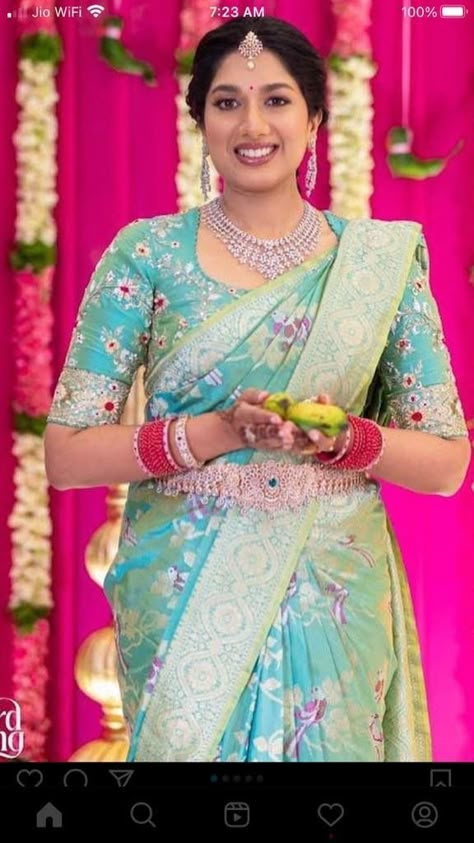 Bananas Pattu Sarees, Floral Pattu Saree Blouse Design, Pattu Blouse Models Latest, High Neck Pattu Blouse Designs, Benaras Saree Blouse Designs Latest, Benaras Blouse Designs Latest, Benaras Blouse Designs, Banaras Pattu Sarees Latest, Banaras Saree Blouse Designs