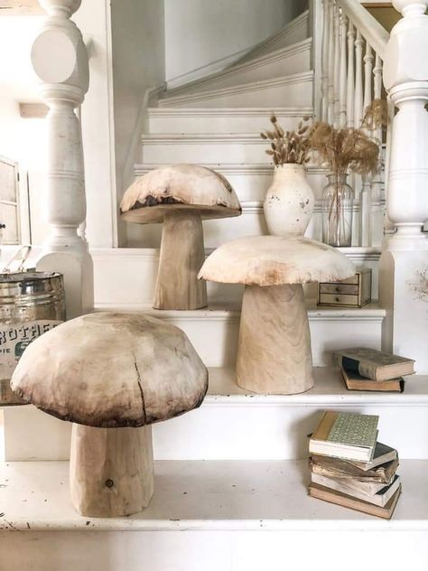 Mushroom Chair, Mushroom Stool, Wooden Mushrooms, Driftwood Art Diy, Mushroom Decor, Table Stool, Wooden Stools, Boho Chic Decor, Diy Pallet Furniture