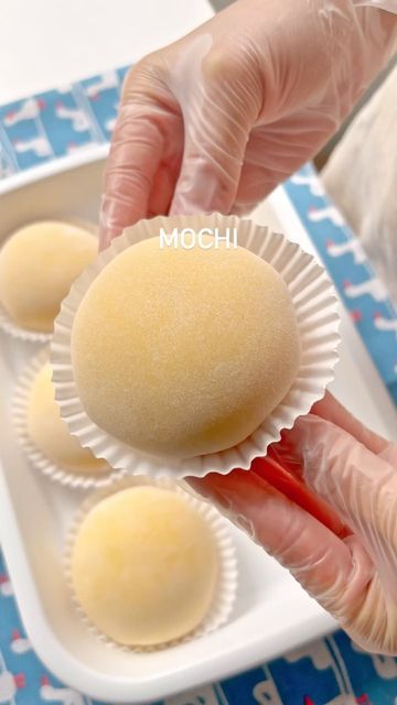 Mango Mochi Recipe, Homemade Mochi, Mango Mochi, Pumpkin Powder, Blueberry Bagel, Mochi Recipe, Glutinous Rice Flour, Sugar Pumpkin, Mango Recipes