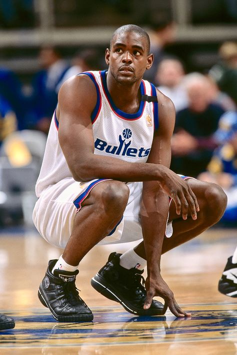 Chris Webber, Basketball Star, Washington Wizards, Nba Stars, Nba Basketball, Basketball Players, Wizard, Sumo Wrestling, Nba