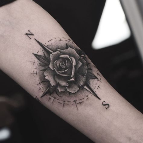 Compass And Rose Tattoo, Rose Compass Tattoo, Tattoo Compass Rose, Wind Rose Tattoo, Rose Neck Tattoo, Wind Tattoo, Geometric Rose Tattoo, Cute Thigh Tattoos, Compass Rose Tattoo