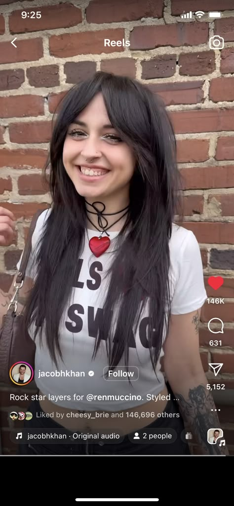 Long Rockstar Hair, Rockstar Haircuts Women Long, Goth Curtain Bangs, Alt Long Hair, Medium Length Alt Haircut, Popular Hair Cuts 2024 Women, 90s Rock Hair Women, Rockstar Gf Haircut, Alt Long Layered Hair