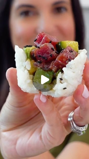 Allrecipes on Instagram: "These sushi-inspired cups are the definition of a budget-friendly, quick, and light party or #gameday appetizer. No baking or marinating is required! Just toss all the ingredients of your favorite sushi roll together, and you have the most filling, delicious app. 🧑‍🍳 Recipe submitted by: Darcy Lenz 🔗 Head to the link in bio for more on the recipe. #instafood #food #foodie #sushi #sushicups #easyrecipes #budgetrecipes #easyappetizers #appetizers #footballfood #fish #raw #rawfish #cucumber #soysauce #light" Sushi Appetizers Ideas, Tuna Sushi Recipes, Sushi Filling Ideas, Sushi Videos, Easy Sushi Recipes, Sushi Recipes For Beginners, Sushi Rolls Recipe, Sushi Cups, App Recipe