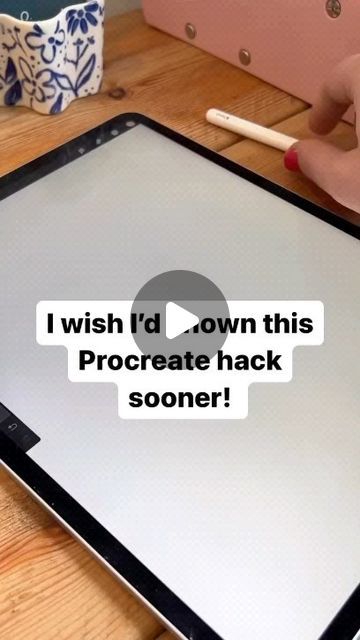 Digital Art on Instagram: "Amazing video by @simply_katy Follow me, so you don’t miss out on more procreate tips! 👩🏻‍🎨✍🏻🎨 .⁣ .  .  .  .  #ipadprocreate #procreatetutorial #procreatestickers #procreatenewbie #procreatehandlettering #procreatecarepack #procreatecomic #procreateinktober #procreateletters #procreateph #procreatemandala #procreatedigital #digitalcollageart #digitalclipart #digitaltextureart #digitalportraitart #digitalconceptart #digitaldrawing #digitalanimedrawing #digitalportraitpainting #illustrationdigital #digitalillustrationartist #ipadartoftheday" Ipad Lettering Procreate, Procreate Tips, Procreate Ipad Tutorials, Ipad Essentials, Ipad Tutorials, Digital Painting Portrait, Digital Collage Art, Procreate Ipad Art, Procreate Tutorial