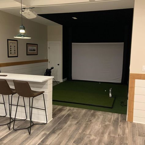 Small Golf Simulator Room, Golf Simulator In Garage, Golf Basement, Golf Simulator Basement, Indoor Golf Simulator, Golf Simulator Room, Golf Room, Golf Simulators, Grey Room