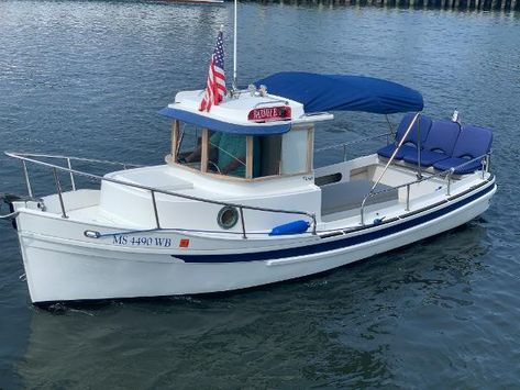 Ranger Tugs Boats, Tug Boats For Sale, Ranger Tugs, Tug Boats, Boats For Sale, Power Boats, Boat Building, Heating Systems