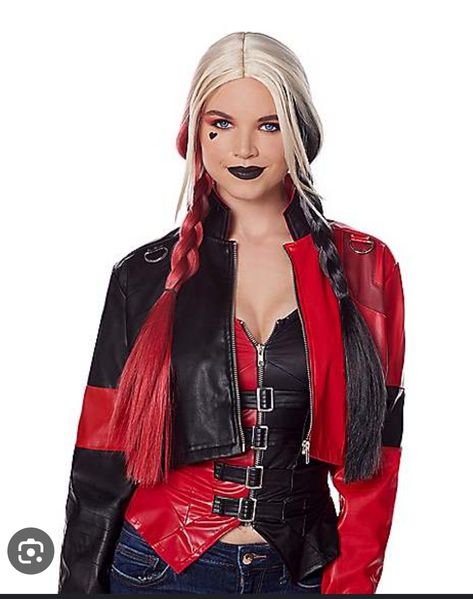 Black And Red Style, Harley Quinn Halloween Costume, Harley Jacket, Harley Quinn Makeup, Harley Quinn Halloween, Stranger Things Costume, Harley Quinn Costume, Black Costume, Harley Quinn Cosplay