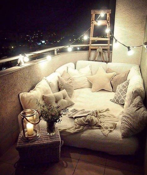 Interior Boho, Apartment Balcony Decorating, Balcony Design, The Balcony, Small Balcony, Balcony Decor, Dream Rooms, Design Case, Small Apartments