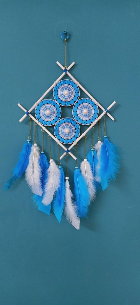 Quilling Dreamcatcher, Mandala Wall Art Murals, Quiling Paper Art, Wall Art Murals, Quilling Paper Craft, Crafts For Gifts, Gouache Art, Dream Catcher Diy, Mandala Wall Art