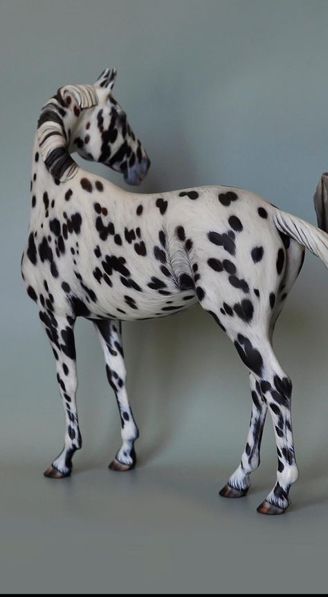 Model Horse Custom, Horse Study, Horse Figures, Jesus Art Drawing, Horse Custom, Bryer Horses, Fire Icons, Breyer Horse, Horse Inspiration