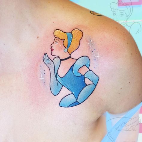 Lunie Chan - Tattoo artist on Instagram: “Cendrillon 💙 Quelle est votre princesse Disney préférée ?? 💙 Fait a @coupdefoudre.tattoo ⚡️ #cinderellatattoo #cendrillontattoo…” Disney Tattoos Cinderella, Cinderella Tattoo Ideas, Arlo Tattoo, Happy Tattoos, Cinderella Tattoo, Disney Inspired Tattoos, Dark Mark Tattoos, Disney Sleeve Tattoos, Happiness Tattoo