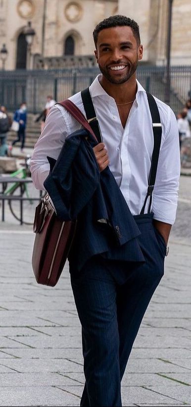 Emily In Paris Men, Lucien Laviscount Aesthetic, Alfie Emily In Paris, Lucien Laviscount, Mixed Guys, Black Men Fashion Swag, Dapper Gentleman, Mens Outfit Inspiration, Emily In Paris