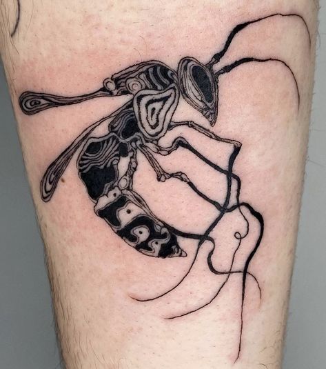 Wasp Tattoo, 12 Tattoos, Funky Tattoos, Insect Tattoo, Bug Tattoo, X Tattoo, Books Open, Sick Tattoo, One Piece Tattoos