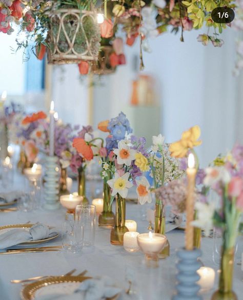 Floral Tablescape, Bud Vases Wedding, Pastel Wedding Theme, Wildflower Wedding Theme, Table S, Tafel Decor, Bridal Shower Inspiration, Spring Tablescapes, Wedding Palette