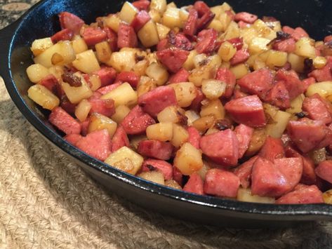 Smoked Sausage And Potatoes, Smoked Sausage And Potato Recipe, Ring Bologna, Bologna Recipes, Sausage And Potatoes, Hotdish Recipes, Breakfast Meal Prep, Potatoes Recipe, Balls Recipe