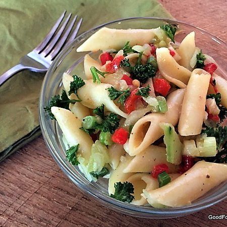 Mostaccioli Pasta Salad - Good Food St. Louis Mostaccioli Pasta, Honey Lime Vinaigrette, Tomato Caprese, Edamame Salad, Chopped Salad Recipes, Lime Vinaigrette, The Warning, Noodle Dishes, Salad Ingredients