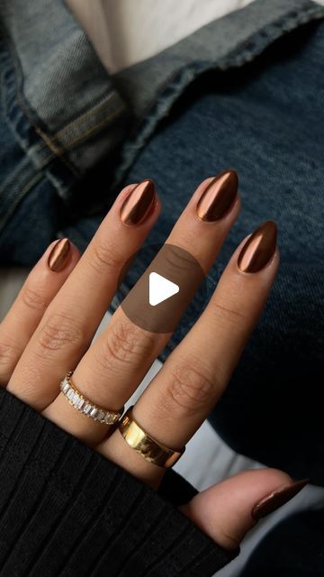 Samantha 🌹 | loving all the fall chrome combos 🤎☕️🍫  Products used: @dndgel Spiced Brown @opi Great Copper-tunity @gelishprofessional No Wipe top coat... | Instagram Nude Chrome Nails Square, Chrome Autumn Nails, Burnt Orange Chrome Nails, Autumn Chrome Nails, Copper Chrome Nails, Chrome Nails Brown, Chrome Fall Nails, Chrome Nails Fall, Brown Chrome Nails