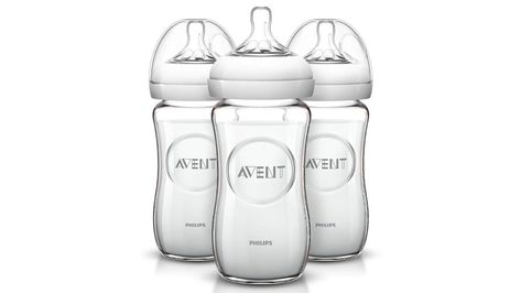 Best bottles for breastfed babies Avent Glass Bottles, Baby Bottle Set, Avent Bottles, Bottles For Breastfed Babies, Best Baby Bottles, Anti Colic Bottles, Glass Baby Bottles, Baby Feeding Bottles, Breastfed Baby