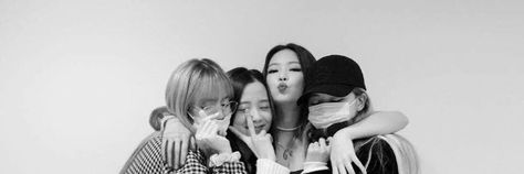 ً on Twitter: "Being a true fan isn't being there from the beginning. It's being there until the end of their journey. #BLACKPINK #JISOO #JENNIE #ROSÉ #LISA… https://t.co/XID6NO7BmY" Rosé Header, Blackpink Twitter, Header Tumblr, Aesthetic Types, Y2k Posters, Blackpink Twice, Twitter Header Photos, Beautiful Curly Hair, Header Photo