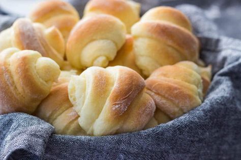 Butterhorn Rolls Butterhorn Rolls Recipe, Thanksgiving Rolls, Best Freeze Dried Food, Freeze Drying Food, Butter Beans, Pastry Brushes, Scone Recipe, Crescent Rolls, Baker Street