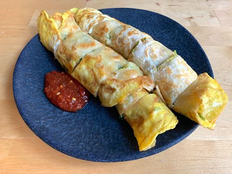 Dan Bing Recipe, Moo Shu Pancakes, Bing Recipe, Taiwan Recipes, Mandarin Pancakes, Crispy Pancakes, Pork Floss, Egg Pancake, Crepe Batter