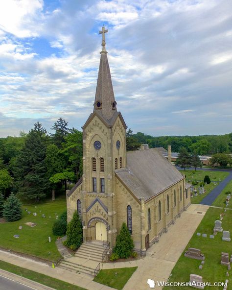 European Churches Architecture, Chapel Exterior, Church Exterior, Church Building Design, Old Abandoned Buildings, Houses Of The Holy, Modern Church, Church Pictures, Beautiful Churches