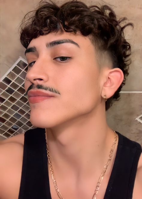 Mullet Moustache, Mexican Guys, Aesthetic Club, Haircut For Big Forehead, Moustache Style, Mullet Fade, Fade Hair, Mustache Styles, Men Haircut Curly Hair