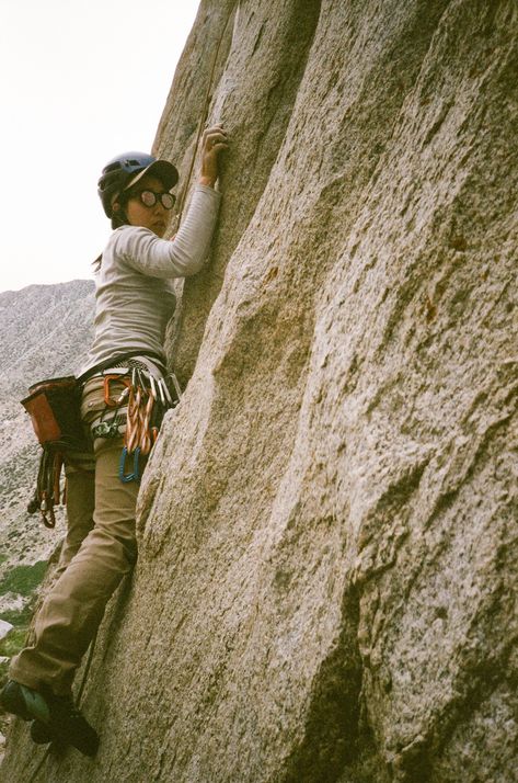 Woman rock climbing outside with rope in action on cloudy day in Pine Creek. California Film Photos, Rock Climbers, Tropical Vacation, 35mm Film, Mountaineering, Film Camera, Outdoor Adventures, Film Photography, Outdoors Adventure