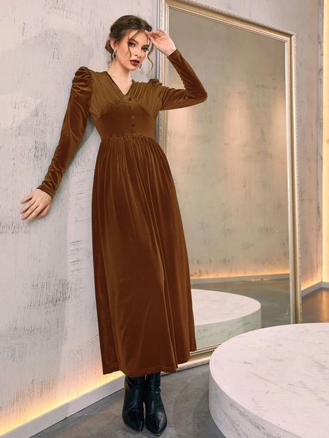 Party Wear Maxi Dresses, Velvet Dress Plus Size, Simple Long Dress, Sleeved Velvet Dress, Stylish Maxi Dress, Corduroy Overall Dress, Split Hem Dress, Elegant Fabric, Button Style