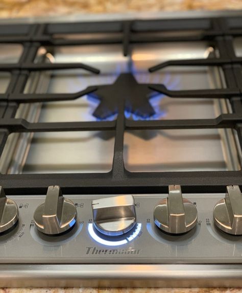 Gas Countertop Stove, Thermador Gas Cooktop, Thermador Cooktop Gas, Thermador Range Top, Wolf Gas Cooktop, Gas Cooktops In Kitchen, Gas Cooktop Kitchen, Thermador Cooktop, Thermador Range