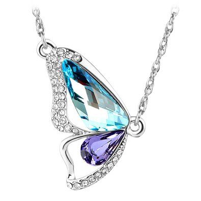 Beautiful crystal pendant Necklaces Butterfly, قلادات متدلية, March Birthstone Necklace, Butterfly Blue, Magical Jewelry, Butterfly Pendant Necklace, Butterfly Jewelry, Silver Jewelry Pendant, Pretty Jewelry