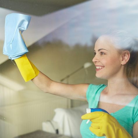 Clean Windows, Paint Stir Sticks, Hvac Filters, Air Vent Covers, Washing Windows, Diy Home Cleaning, Window Cleaning, Household Cleaning Tips, Grout Cleaner