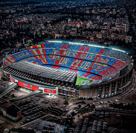 Soccer Stadium Wallpaper, Barcelona Football Stadium, Fcb Wallpapers, Football Aesthetics, Stadium Wallpaper, Barcelona Aesthetic, Barcelona Wallpapers, Cr7 Vs Messi, Fcb Barcelona