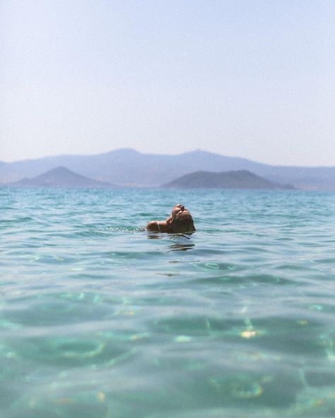 Swimming In Clear Water, Greece Swimming, Greece Girl, Greece Sea, Mediterranean Vibes, Water Aesthetic, Boring Life, Sea Beach, 2024 Vision