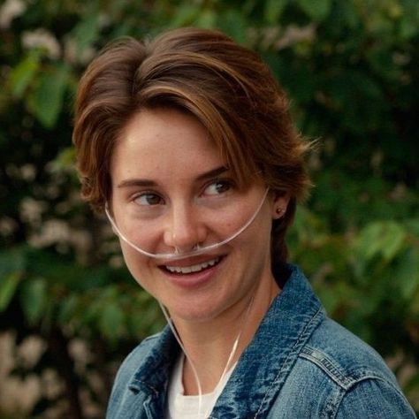 • hazel grace lancaster • Star Haircut, Fault In The Stars, Hazel Grace Lancaster, Augustus Waters, Hazel Grace, Shailene Woodley, The Fault In Our Stars, John Green, New People